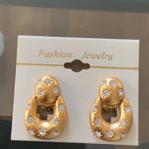 Door knocker Gold tone clip earrings